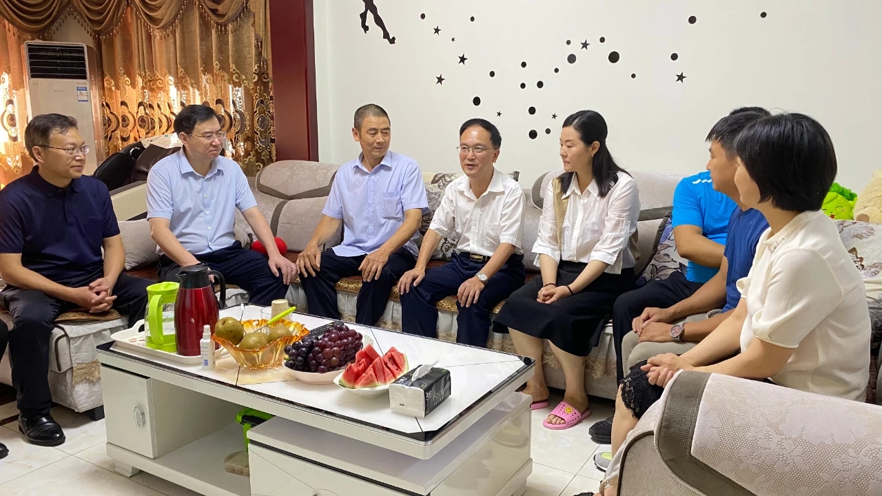 7.30市新聞中心轉(zhuǎn)載